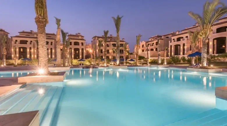 Twin house for sale with an area of 269 sqm in El Patio 5 East – El Shorouk City, Egypt – photo 7