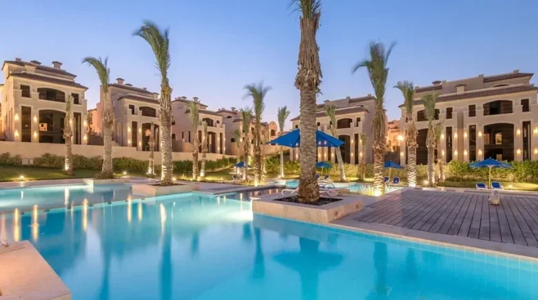 Twin house for sale with an area of 269 sqm in El Patio 5 East – El Shorouk City, Egypt – photo 8